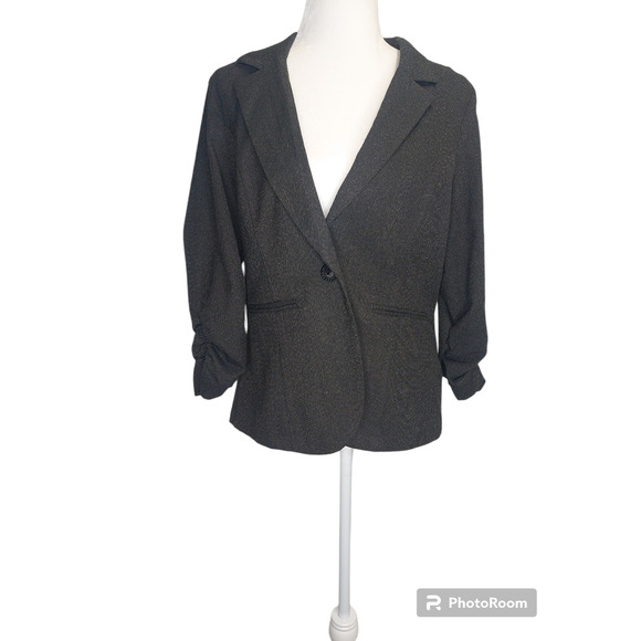 Maurices  Blazer runshed 3/4th Sleeve ruffle on back size large - Picture 1 of 5